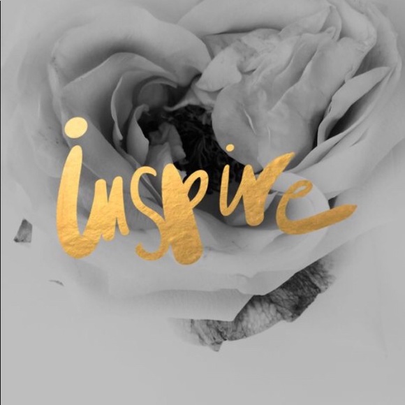 Meet your Posher, Crystal - Picture 3 of 3